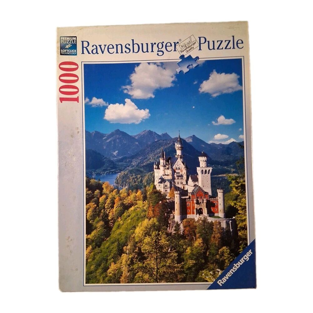 Ravensburger Puzzle Neuschwanstein Castle 1000 Pieces Vtg